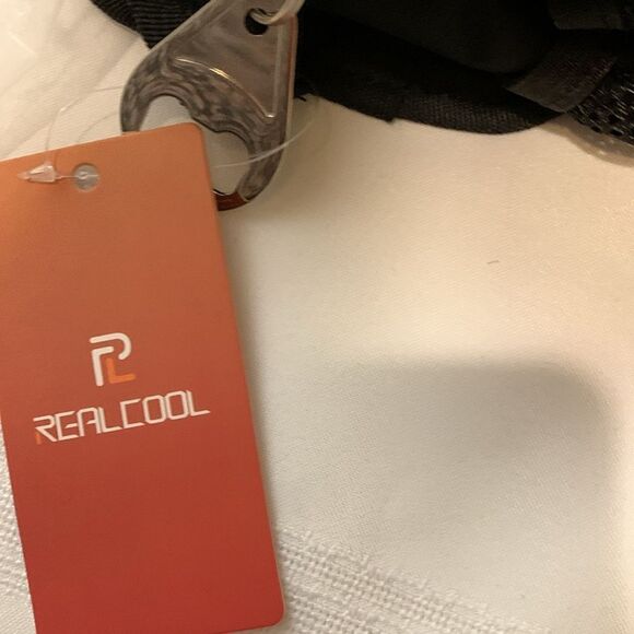 Real oil Soft Cooler bag holds 35+ cans.  Great for beach, hunting or lake day - Picture 13 of 14